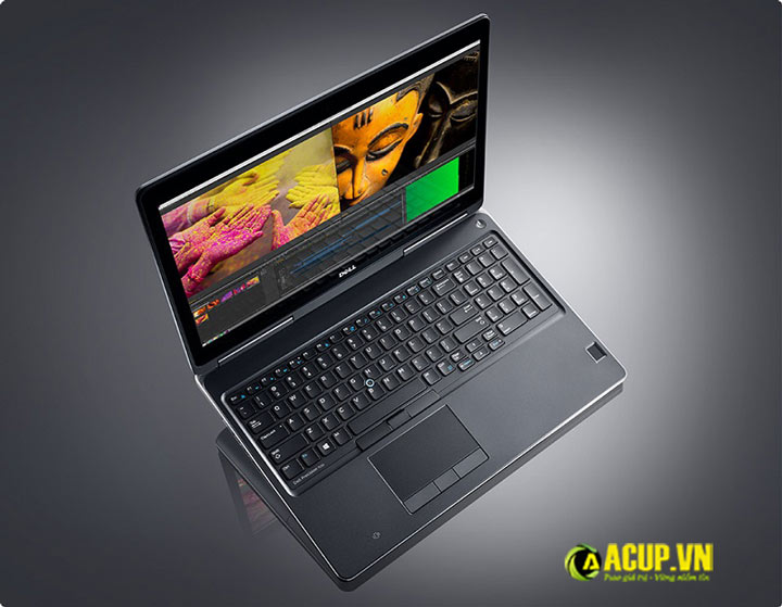 Laptop Dell Precision M7520