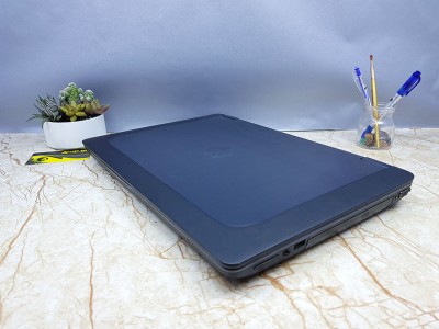 Laptop HP Zbook 15 G1 - chuyên chơi game, đồ họa nặng