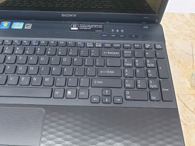 Laptop Sony Vaio PCG-71913L Văn phòng bền bỉ